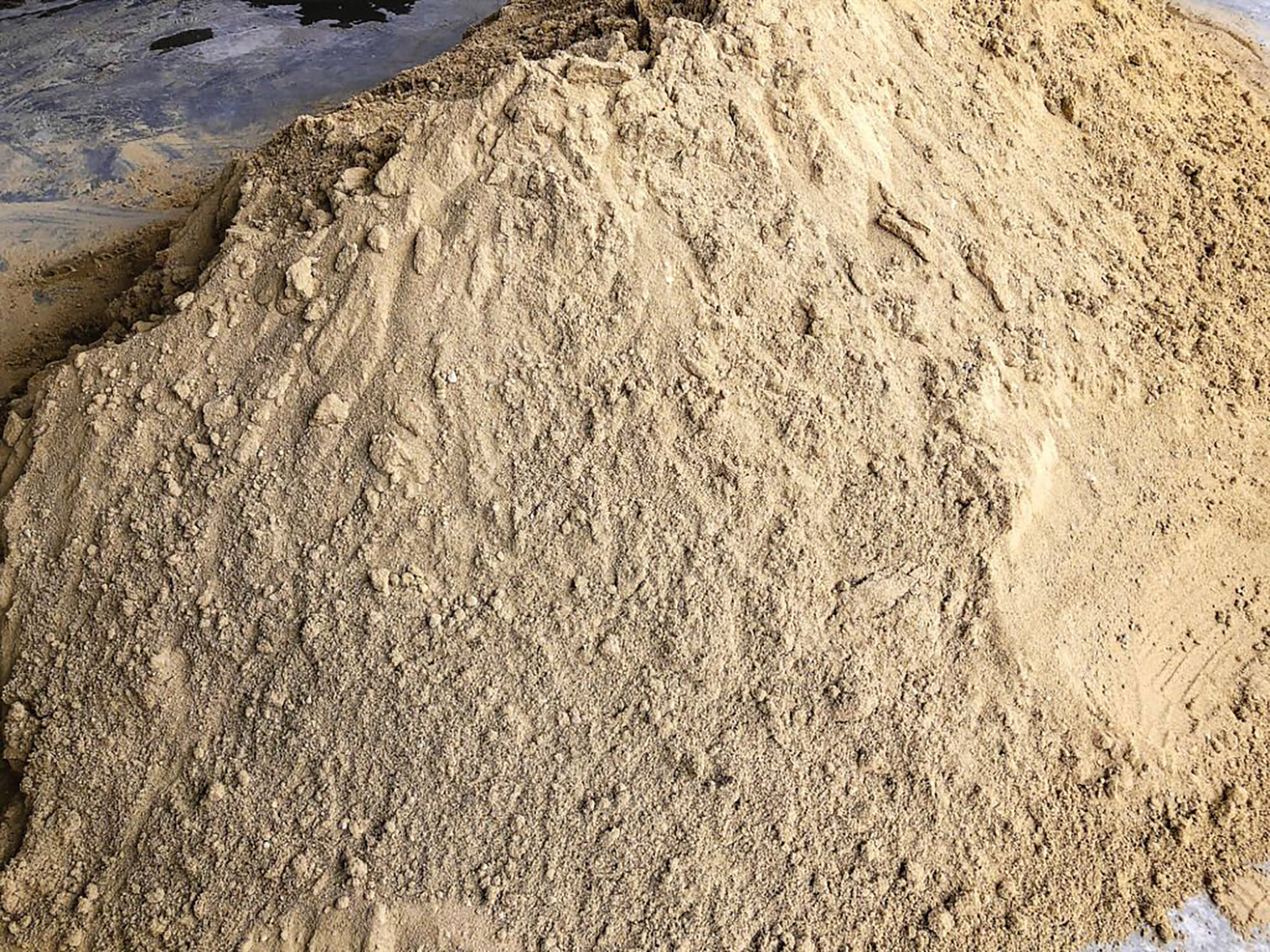 песок карьерный строительный, песок сеяный